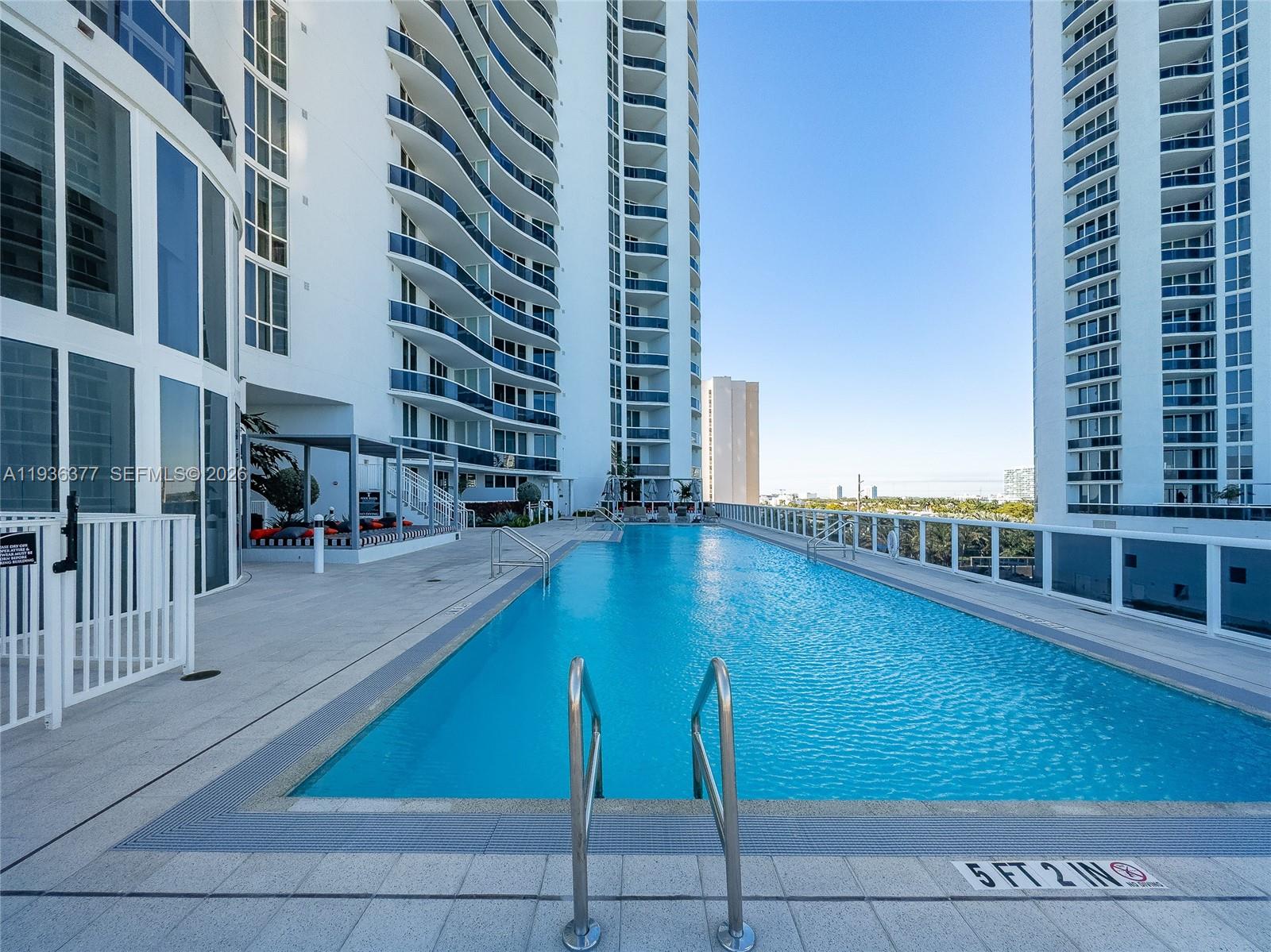 15901 Collins Ave #3807, Sunny Isles Beach FL 33160