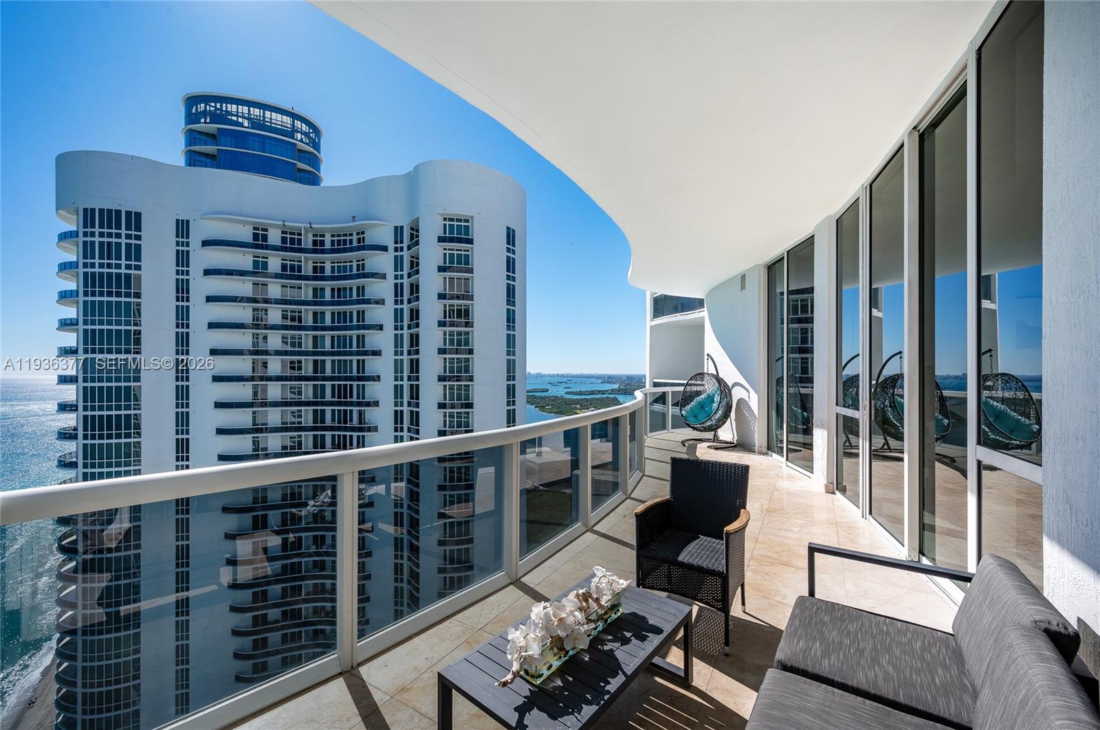 15901 Collins Ave #3807, Sunny Isles Beach FL 33160