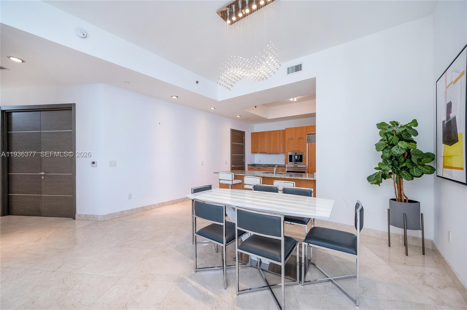 15901 Collins Ave #3807, Sunny Isles Beach FL 33160