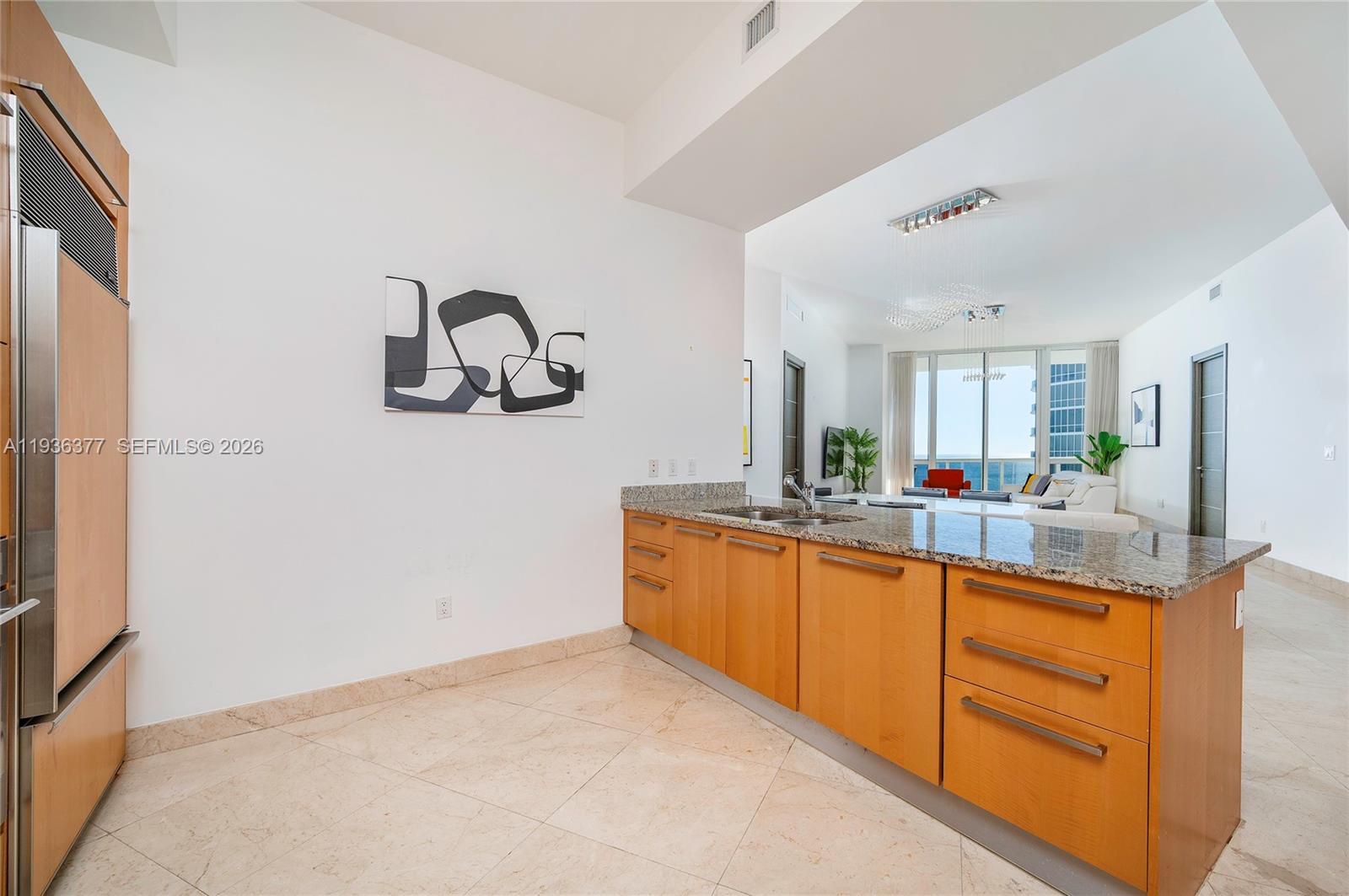 15901 Collins Ave #3807, Sunny Isles Beach FL 33160