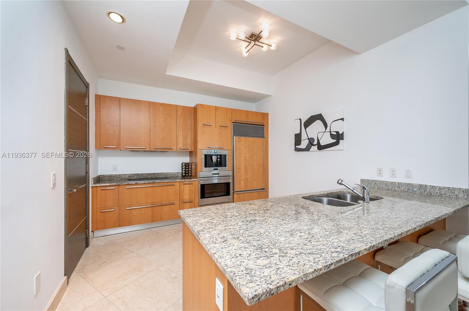 15901 Collins Ave #3807, Sunny Isles Beach FL 33160