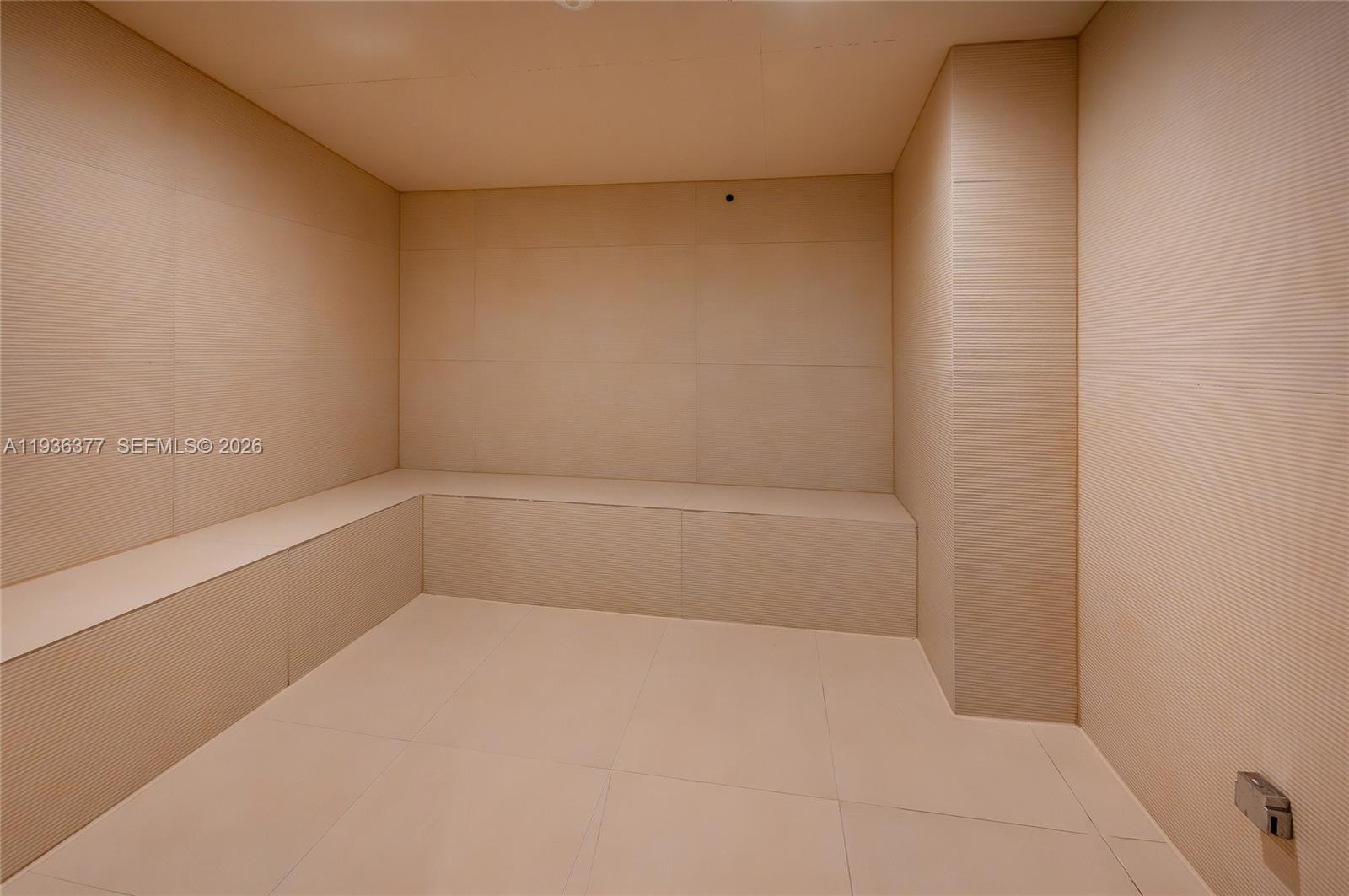 15901 Collins Ave #3807, Sunny Isles Beach FL 33160