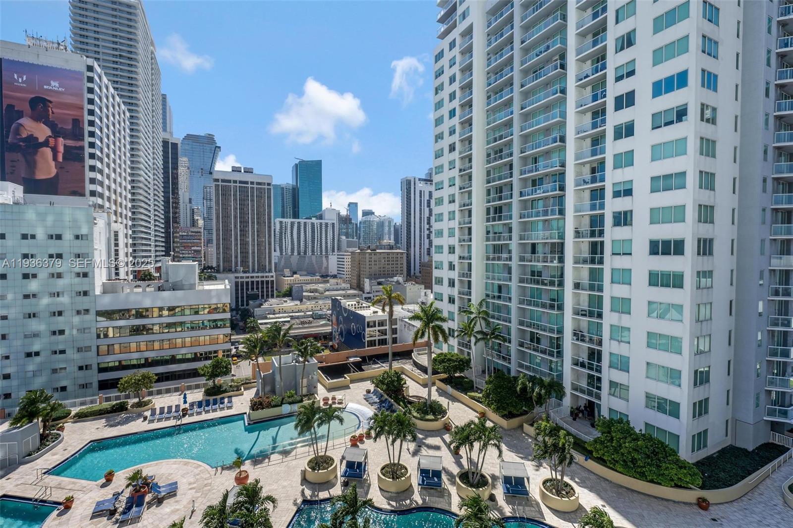 244 Biscayne Blvd #1505, Miami FL 33132