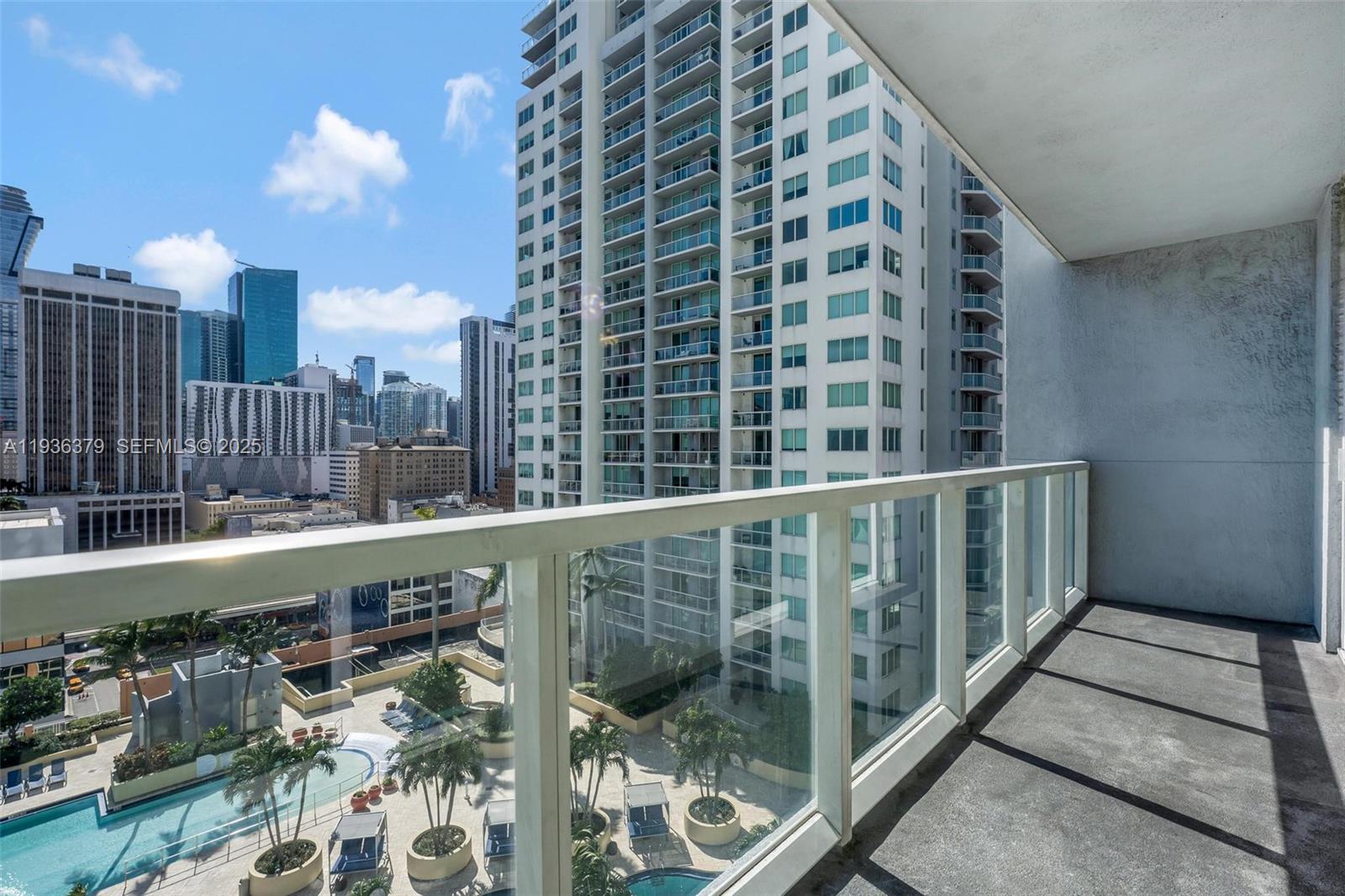 244 Biscayne Blvd #1505, Miami FL 33132