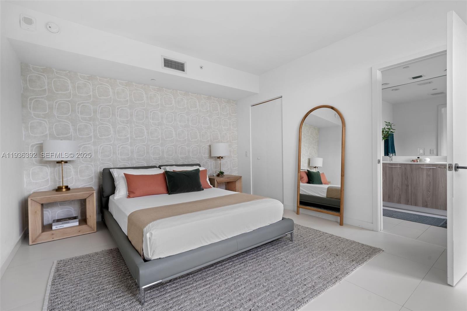 501 NE 31st St #3409, Miami FL 33137