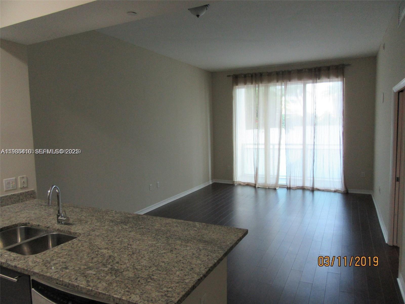 950 Brickell Bay Dr #1003, Miami FL 33131