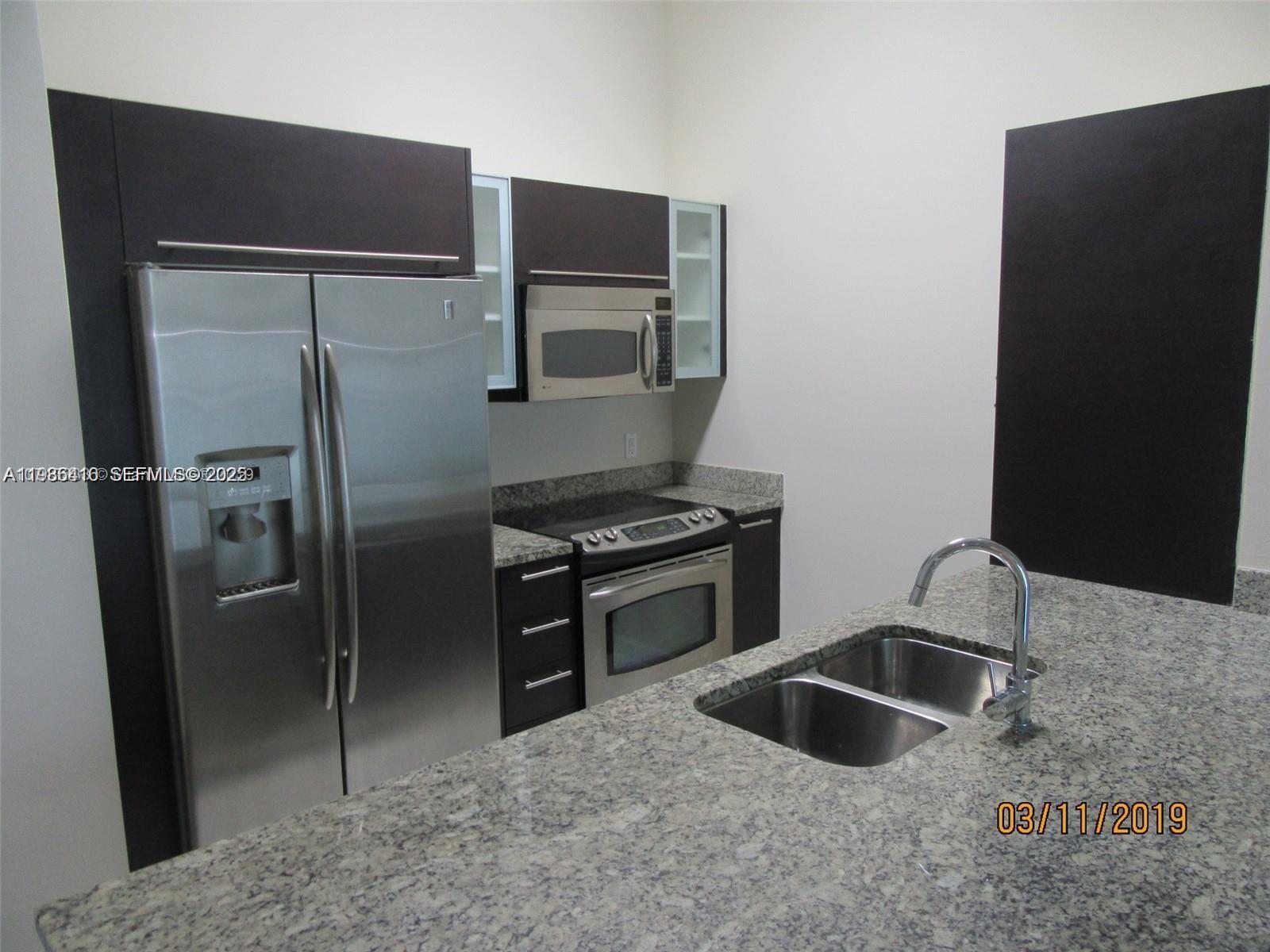 950 Brickell Bay Dr #1003, Miami FL 33131