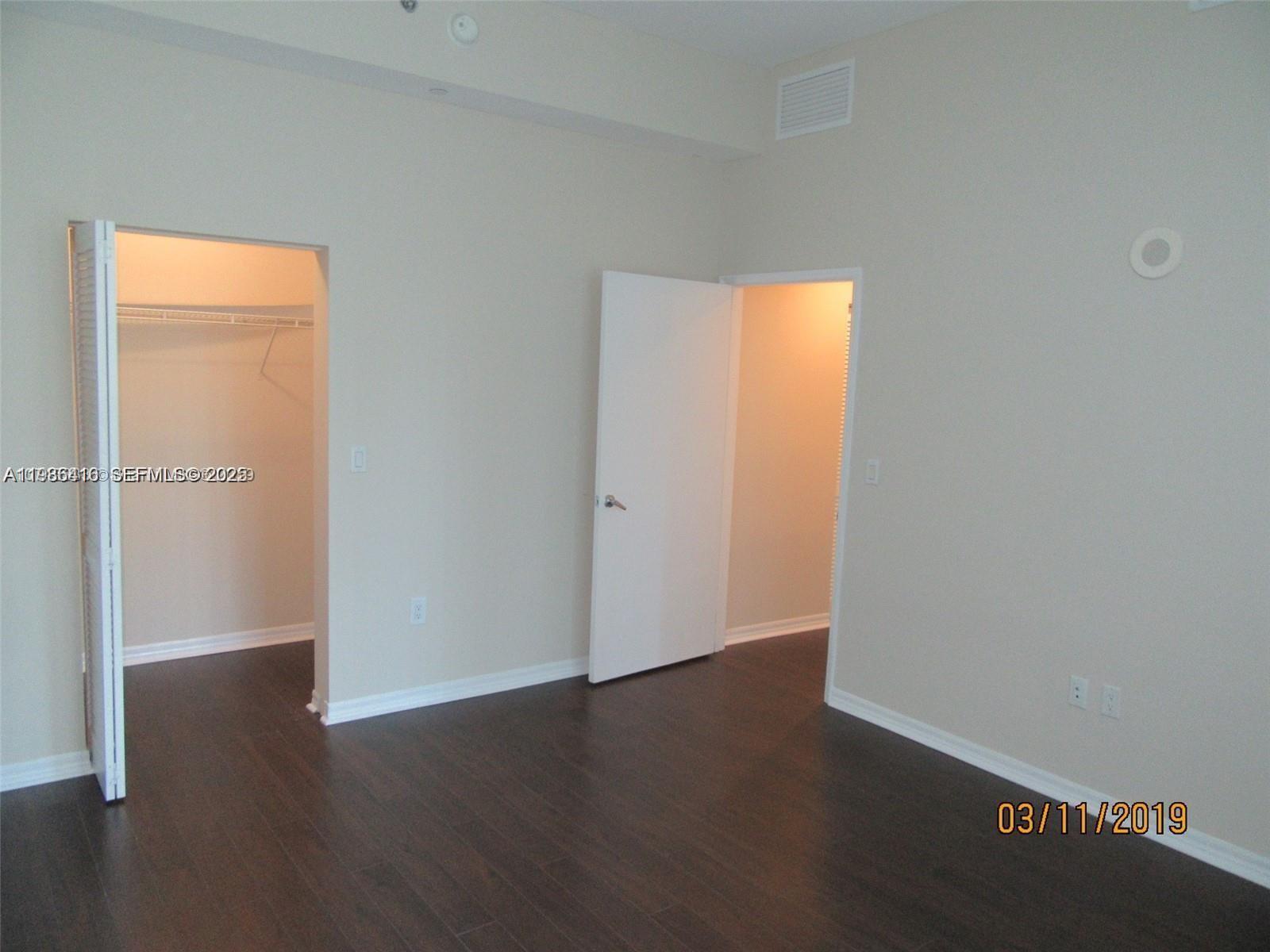 950 Brickell Bay Dr #1003, Miami FL 33131
