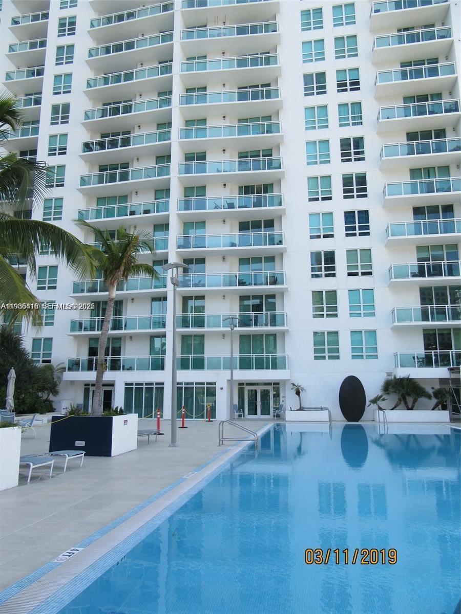 950 Brickell Bay Dr #1003, Miami FL 33131