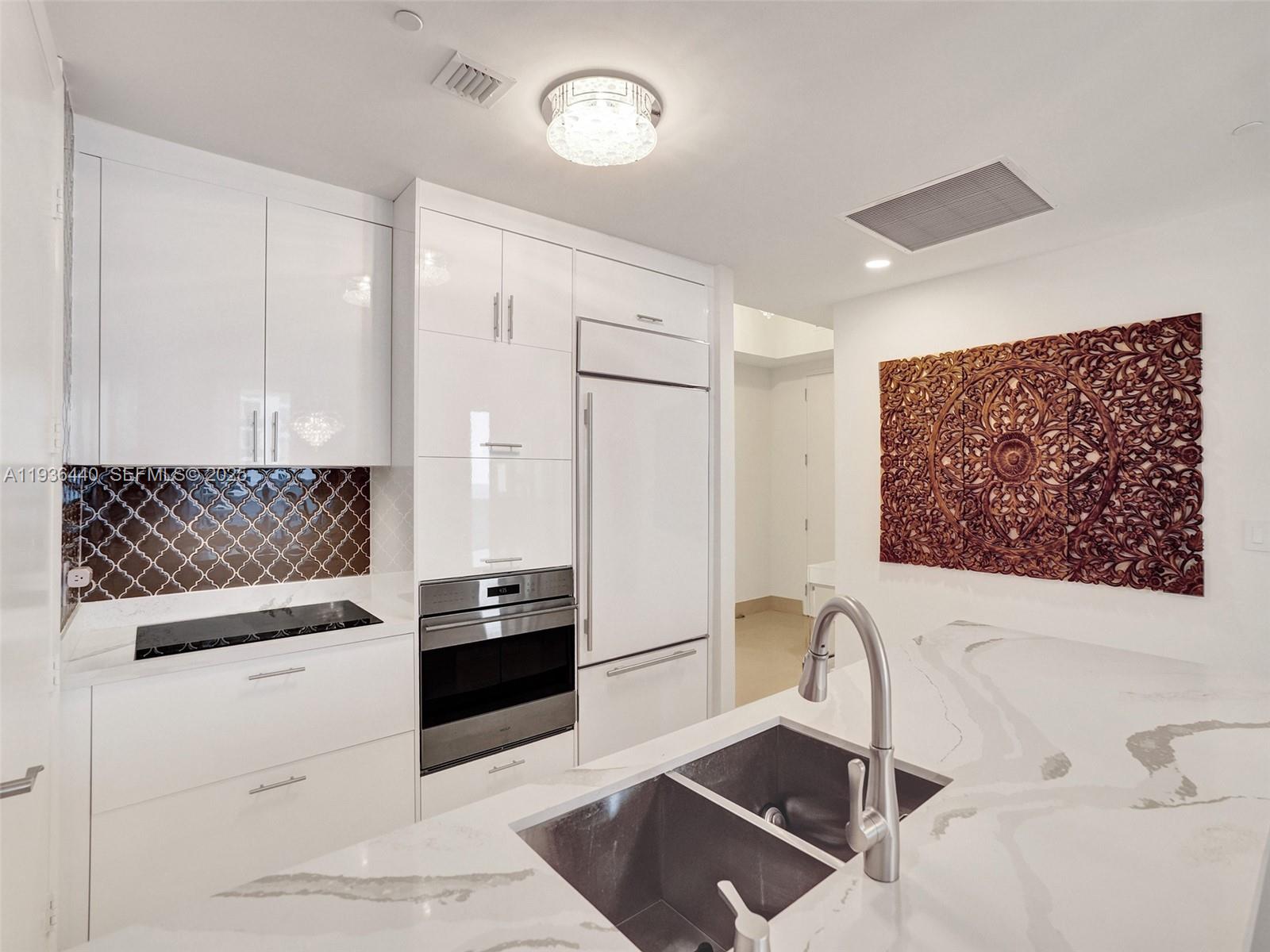 16001 Collins Ave #702, Sunny Isles Beach FL 33160