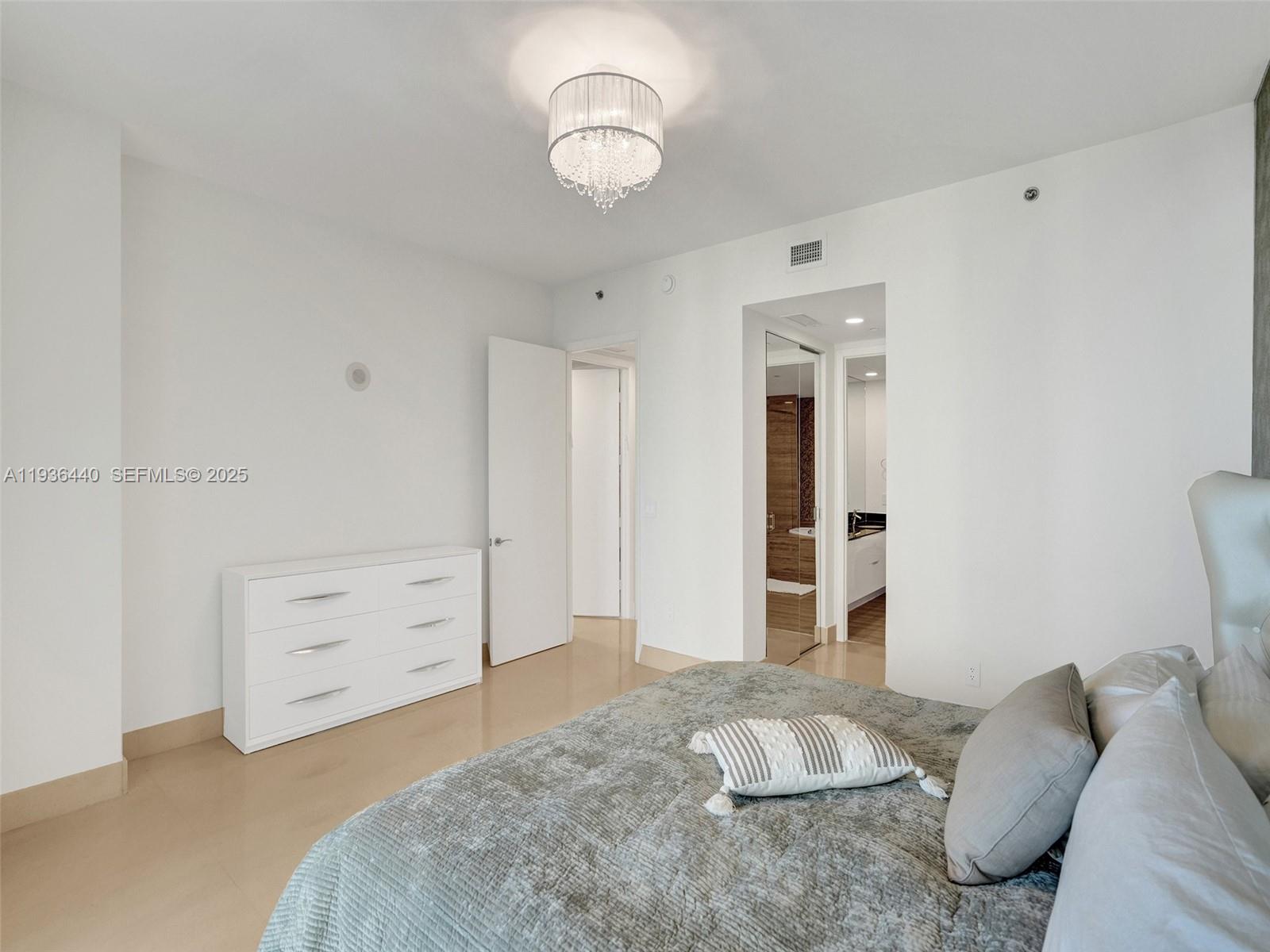 16001 Collins Ave #702, Sunny Isles Beach FL 33160