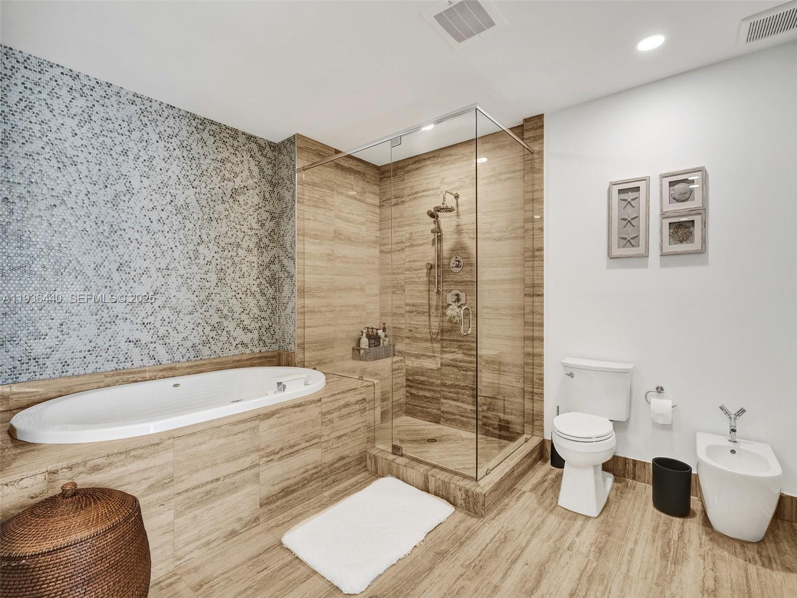 16001 Collins Ave #702, Sunny Isles Beach FL 33160