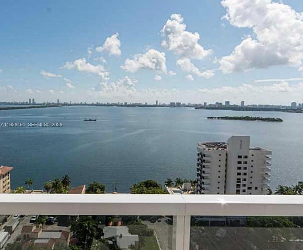 600 NE 27th St #2004, Miami FL 33137