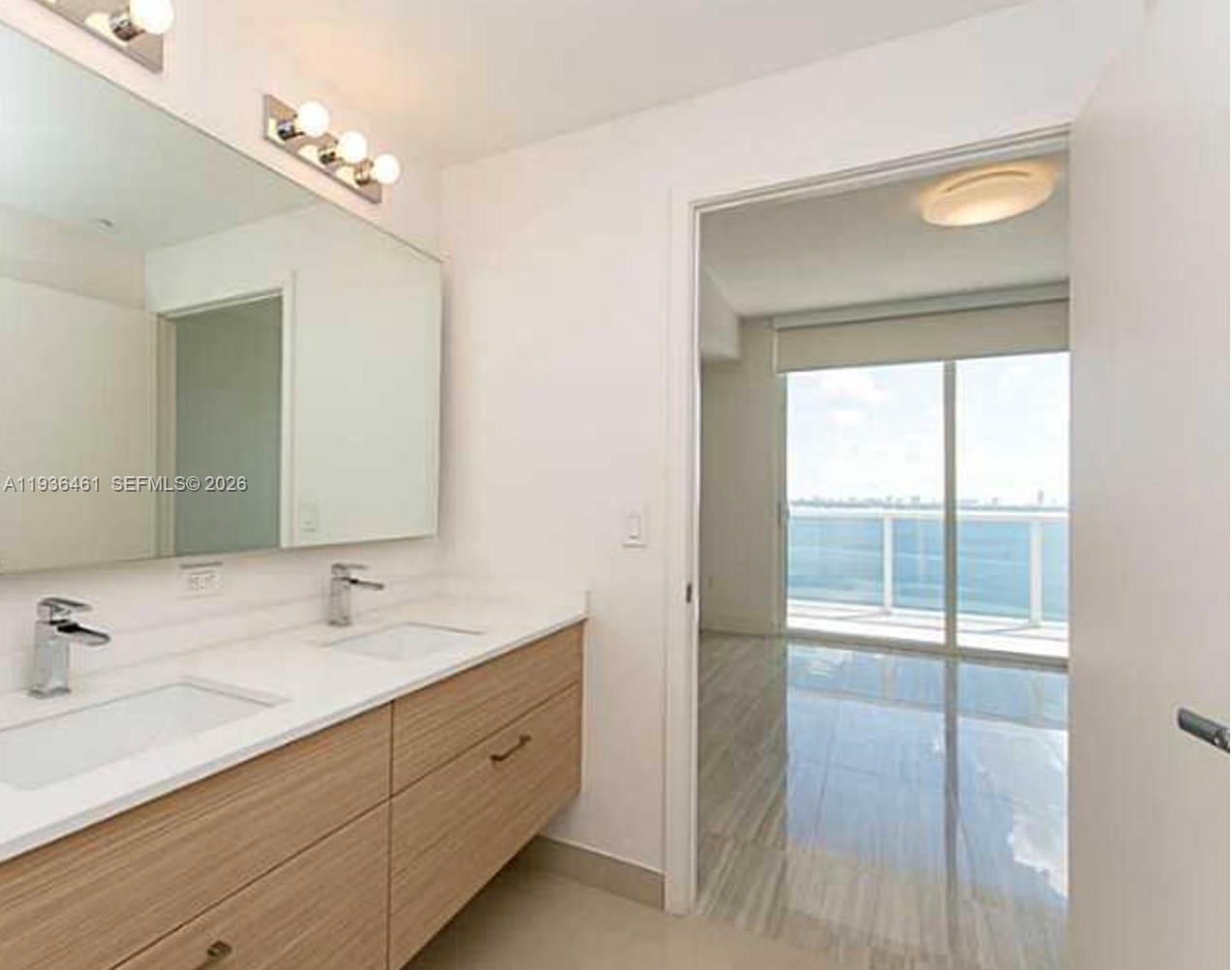 600 NE 27th St #2004, Miami FL 33137
