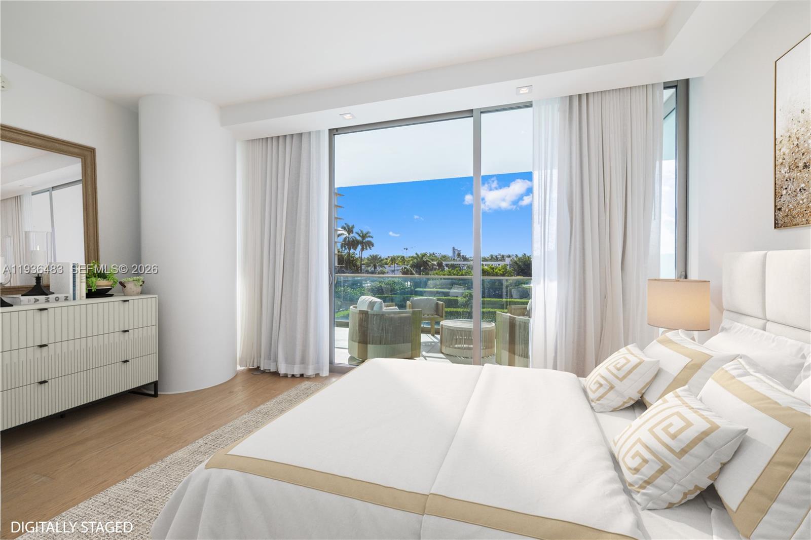 10201 Collins Ave #311, Bal Harbour FL 33154