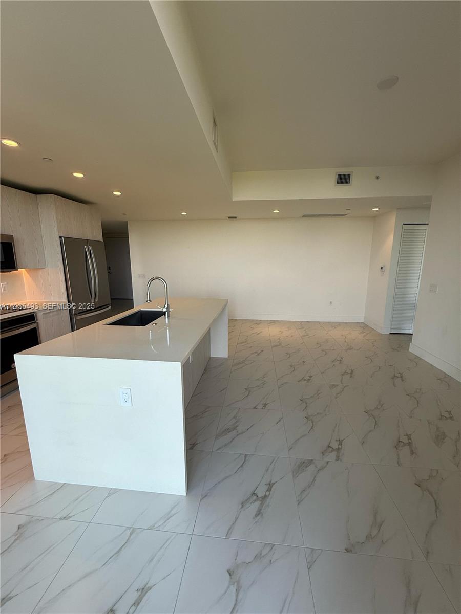 2000 Metropica Way #901, Sunrise FL 33323