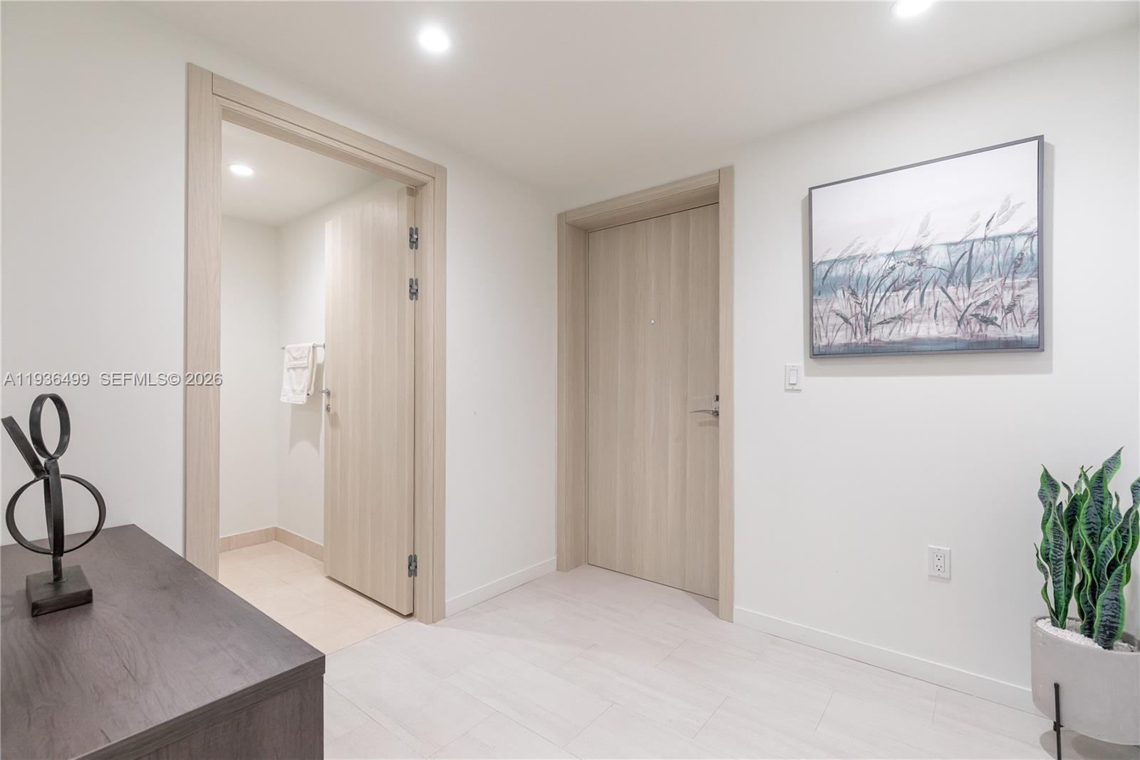 1000 Brickell Plz #3902, Miami FL 33131