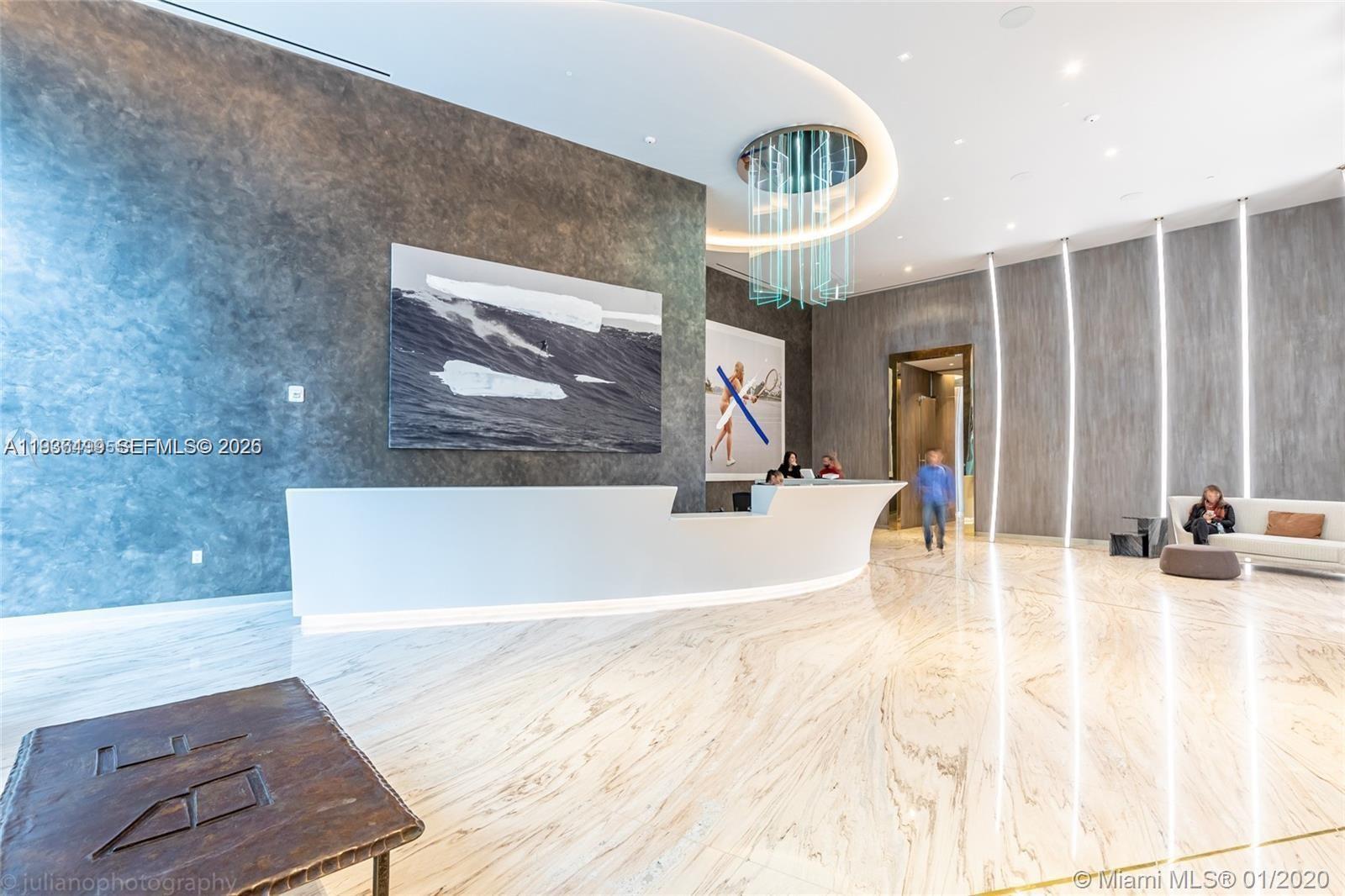 1000 Brickell Plz #3902, Miami FL 33131