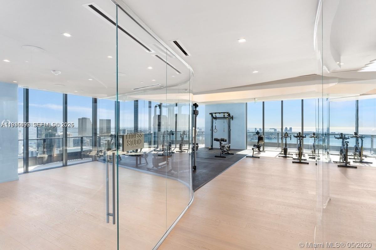 1000 Brickell Plz #3902, Miami FL 33131