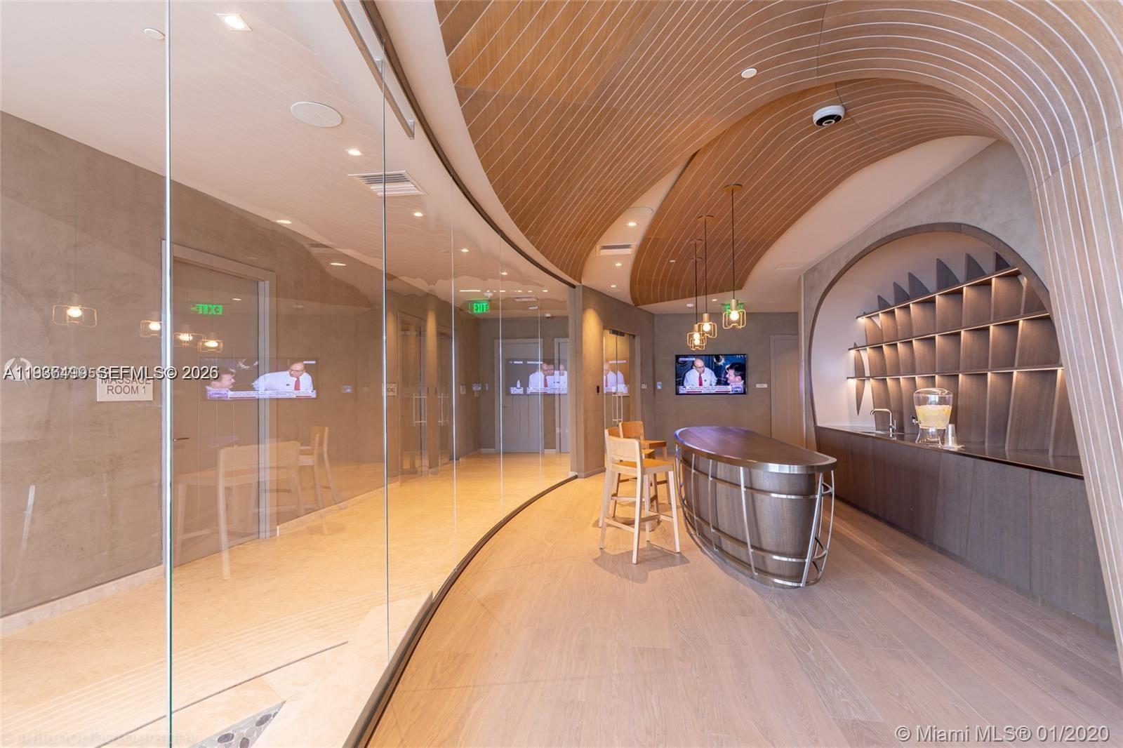 1000 Brickell Plz #3902, Miami FL 33131