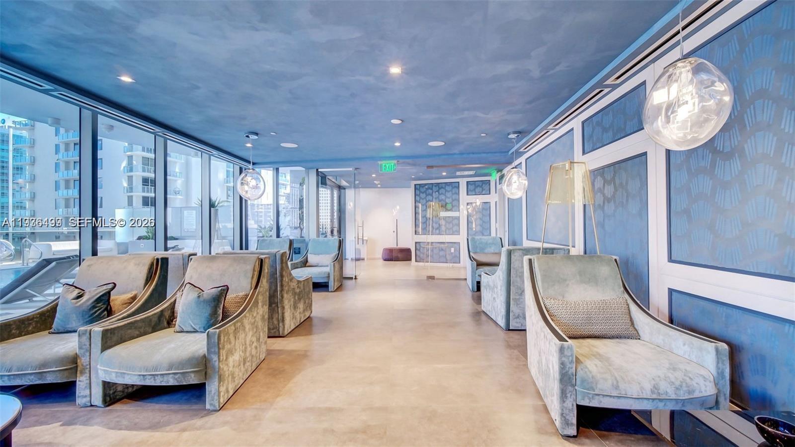 1000 Brickell Plz #3902, Miami FL 33131