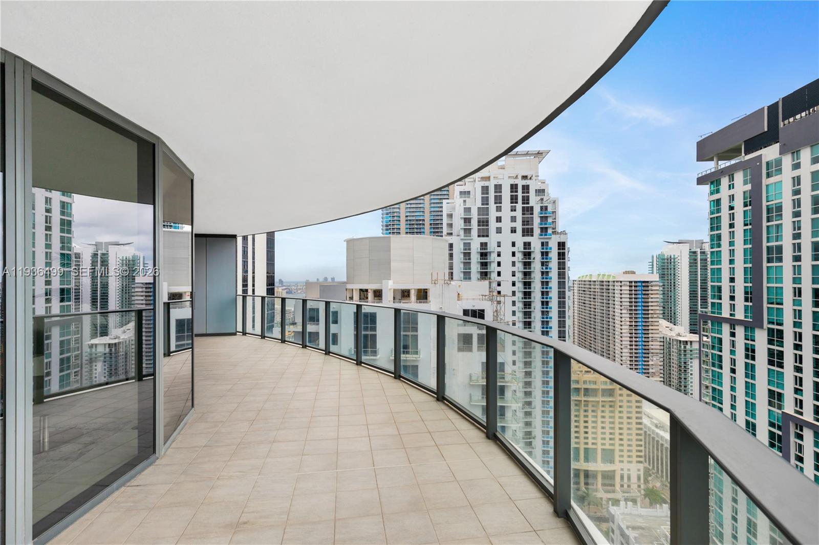 1000 Brickell Plz #3902, Miami FL 33131