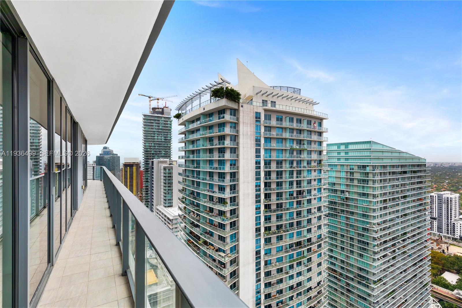 1000 Brickell Plz #3902, Miami FL 33131