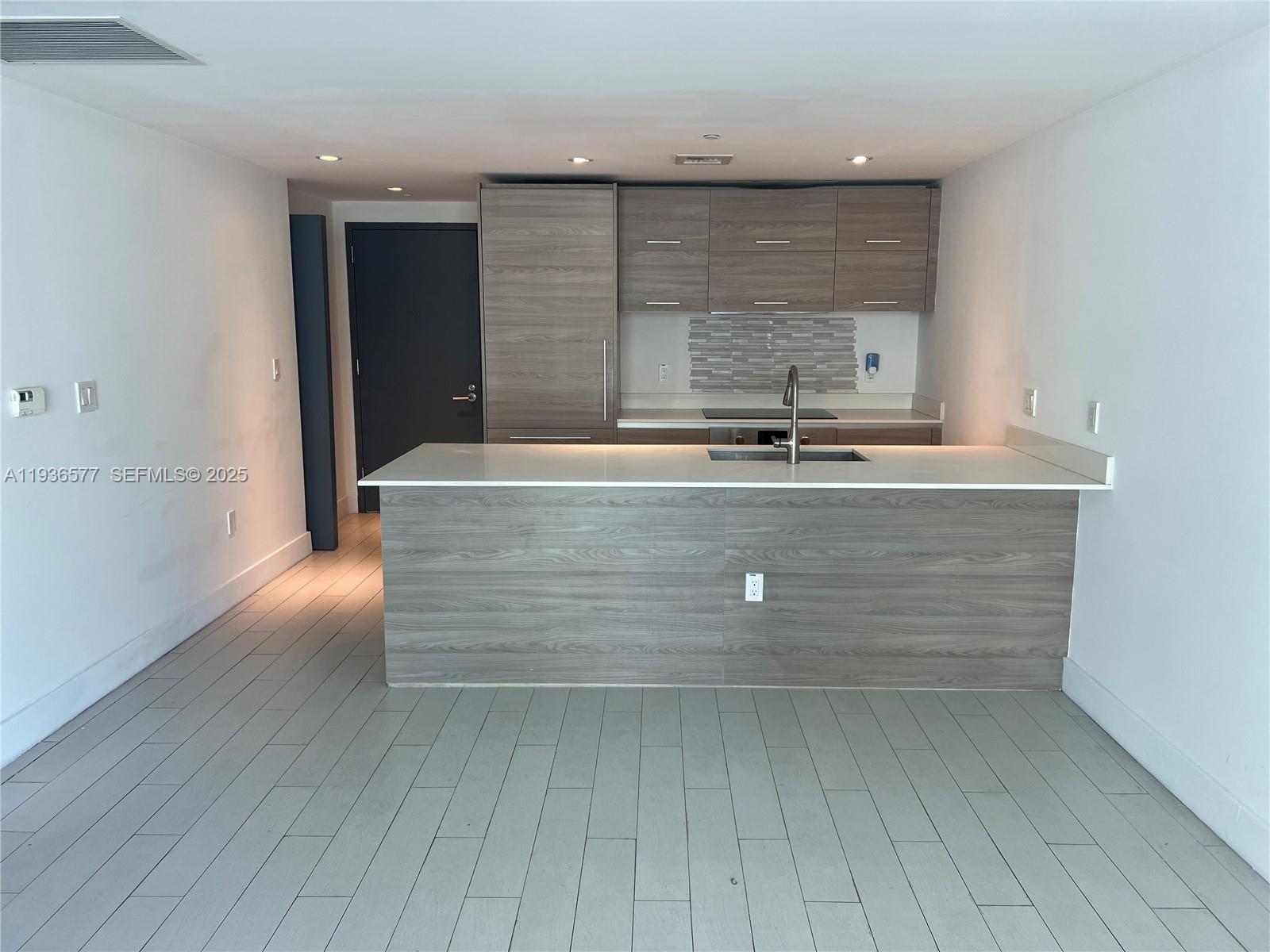 1300 S Miami Ave #2511, Miami FL 33130