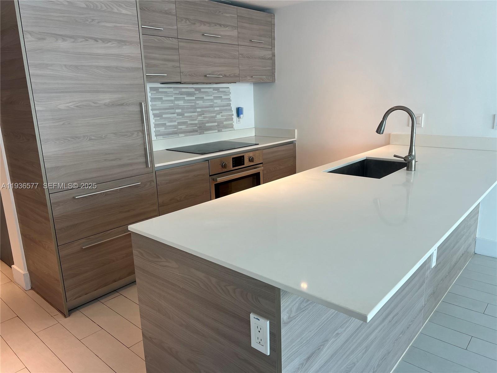 1300 S Miami Ave #2511, Miami FL 33130