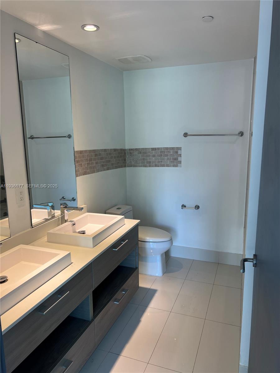 1300 S Miami Ave #2511, Miami FL 33130