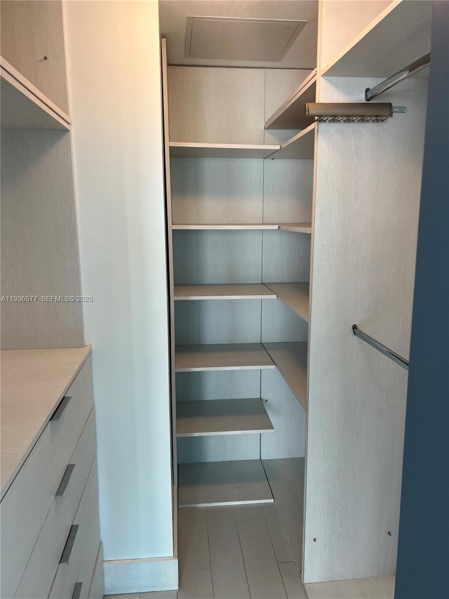 1300 S Miami Ave #2511, Miami FL 33130