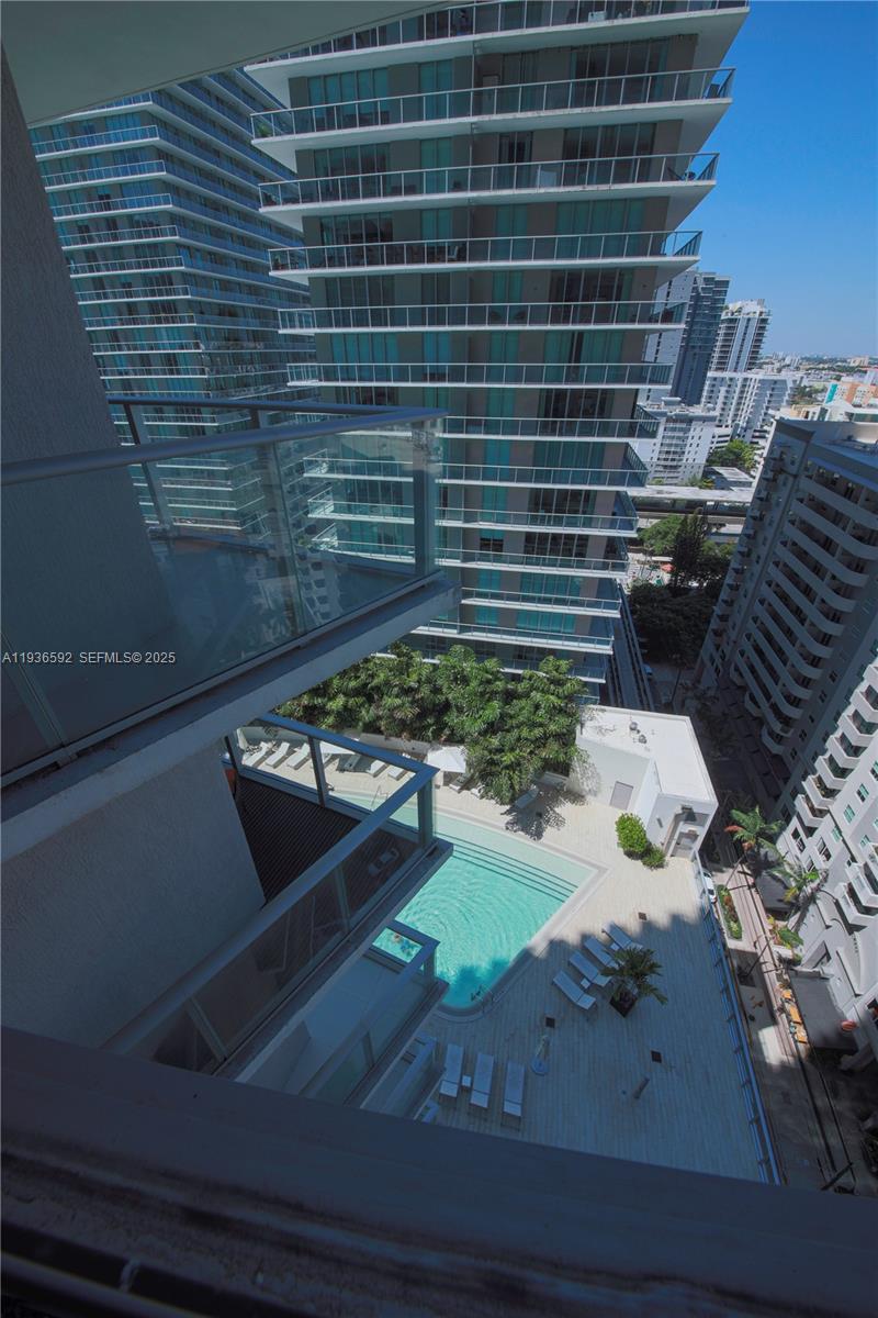 1100 S Miami Ave #1707, Miami FL 33130
