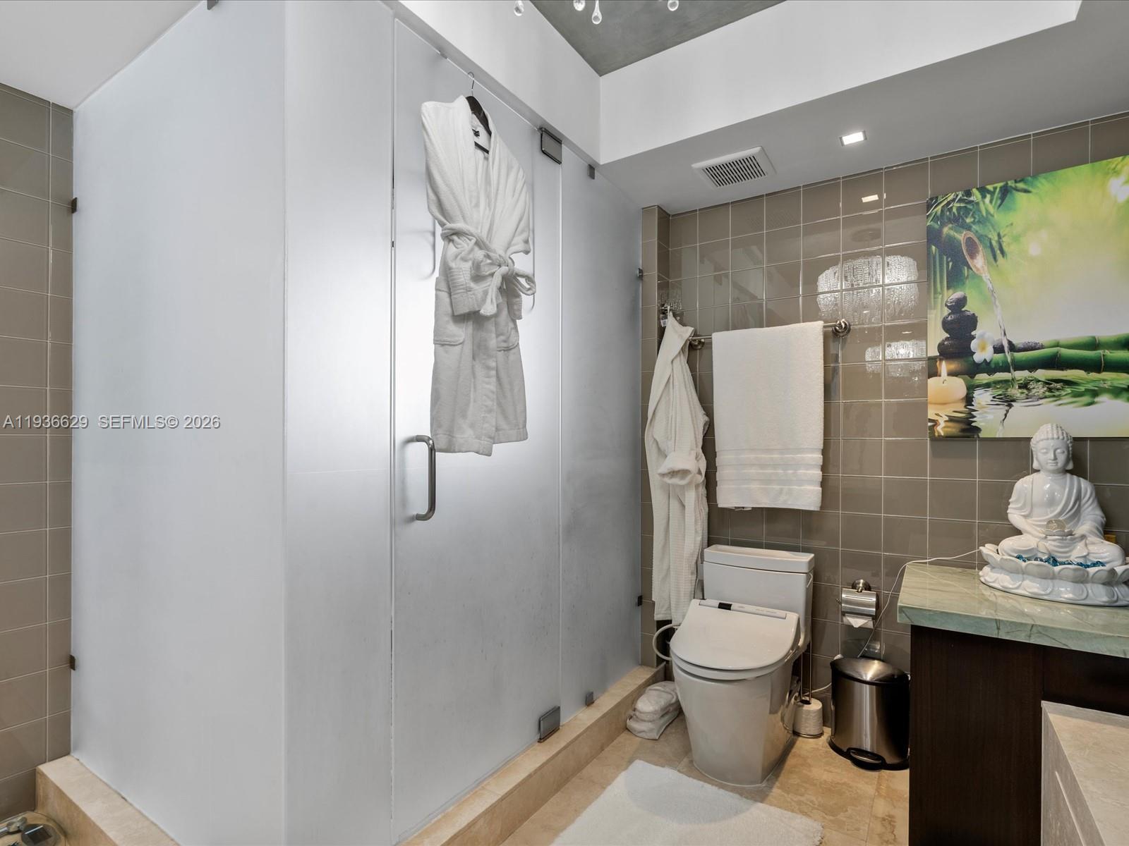 18201 Collins Ave #5101, Sunny Isles Beach FL 33160