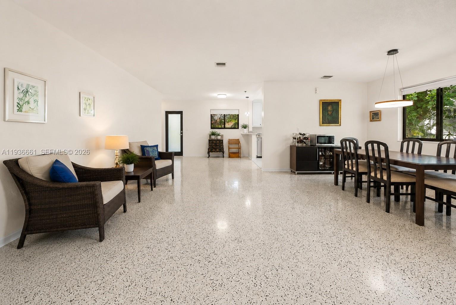 7517 Cutlass Ave, North Bay Village FL 33141