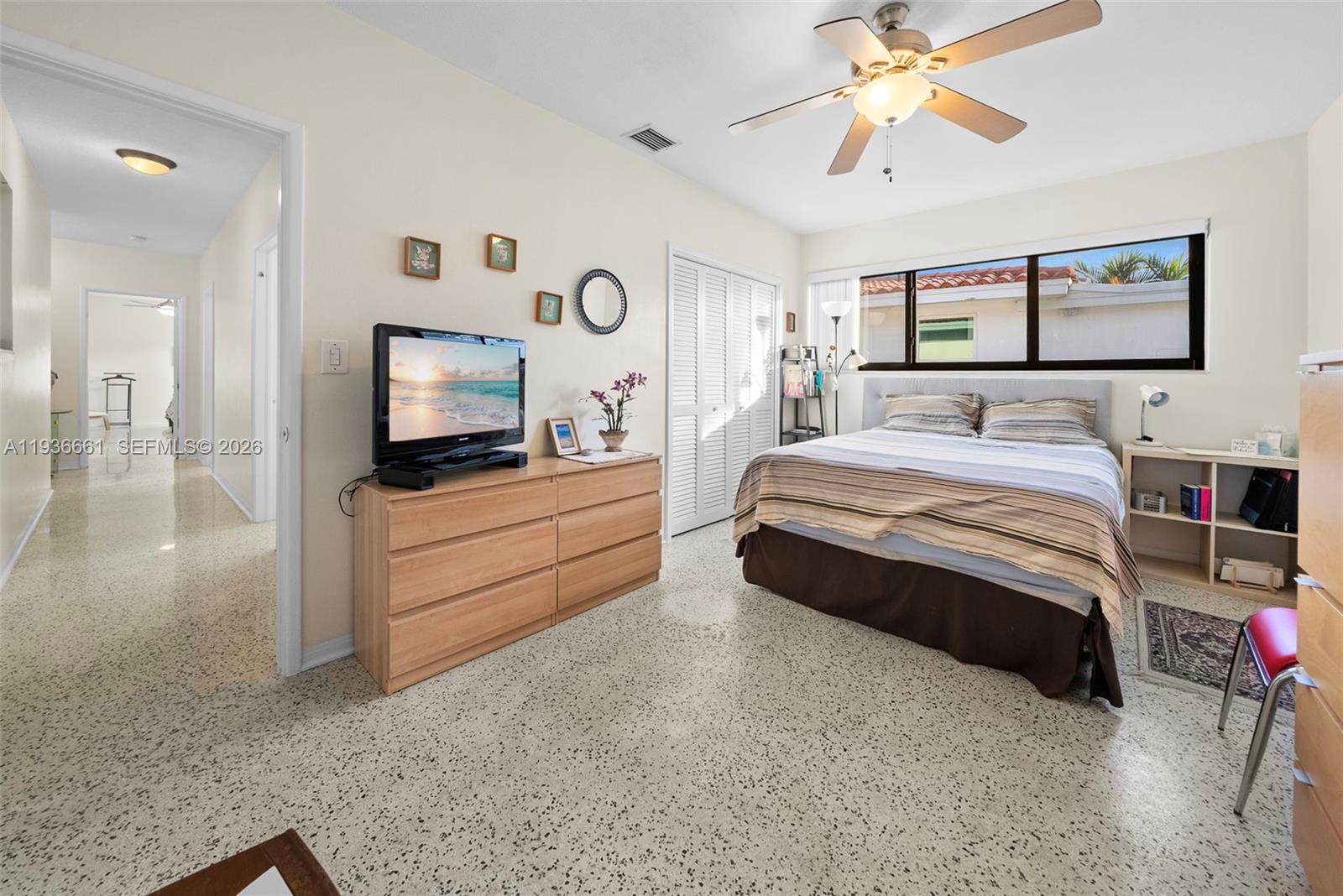 7517 Cutlass Ave, North Bay Village FL 33141