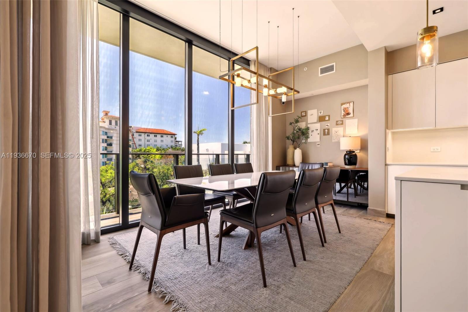 3581 E Glencoe St #309, Miami FL 33133