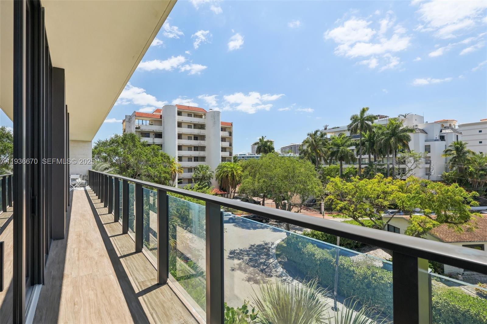 3581 E Glencoe St #309, Miami FL 33133