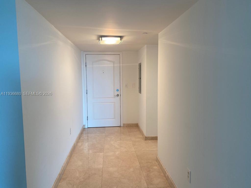2101 Brickell Ave #1001, Miami FL 33129