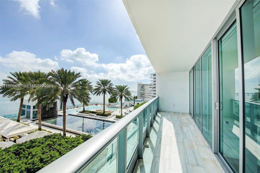 1331 Brickell Bay Dr #903, Miami FL 33131