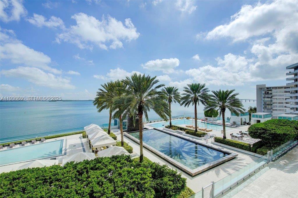1331 Brickell Bay Dr #903, Miami FL 33131