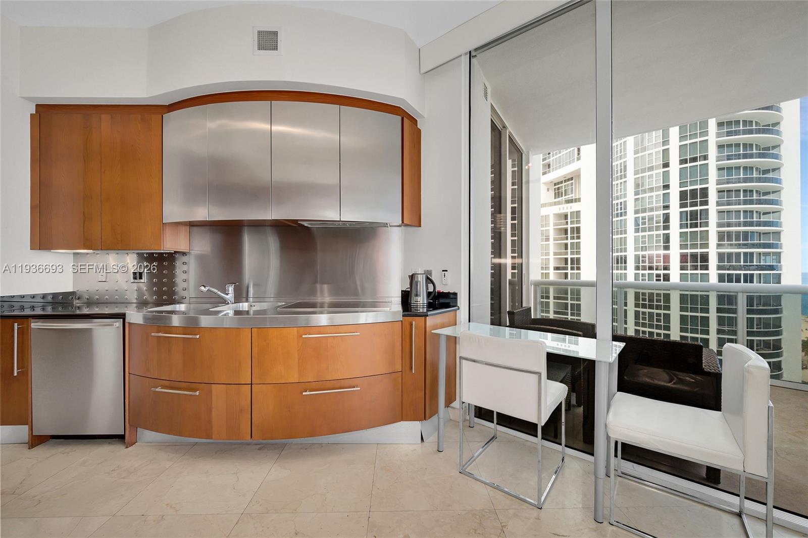18101 Collins Ave #1609, Sunny Isles Beach FL 33160
