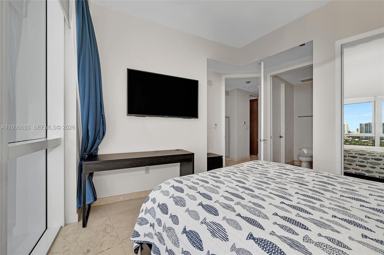 18101 Collins Ave #1609, Sunny Isles Beach FL 33160