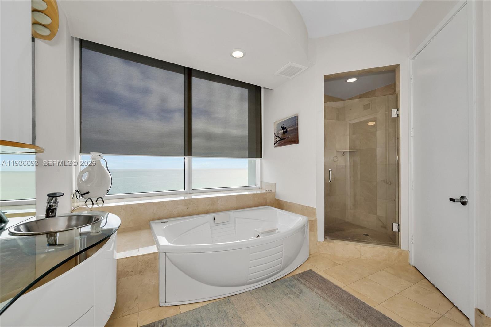 18101 Collins Ave #1609, Sunny Isles Beach FL 33160
