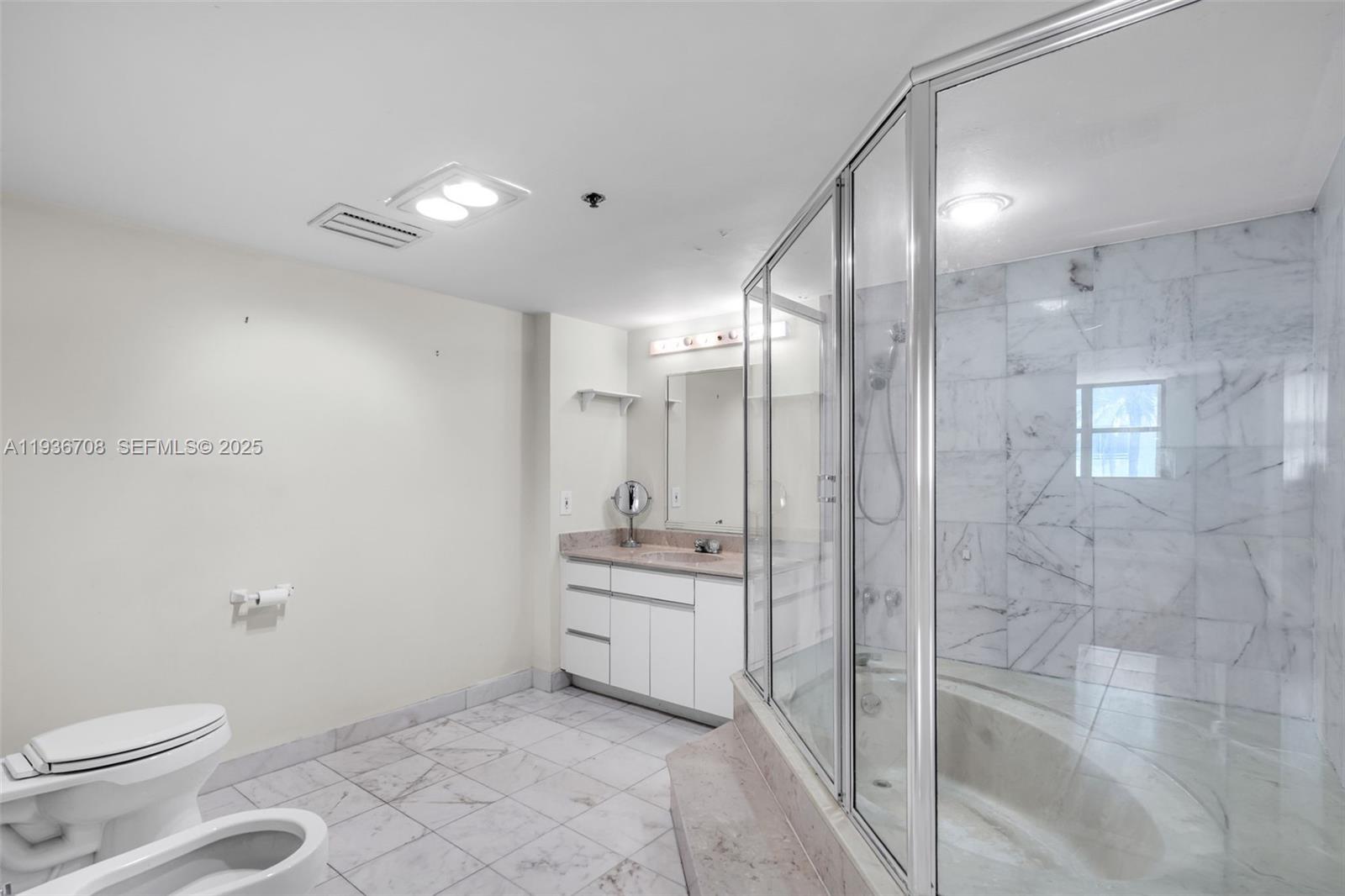 8877 Collins Ave #303, Surfside FL 33154