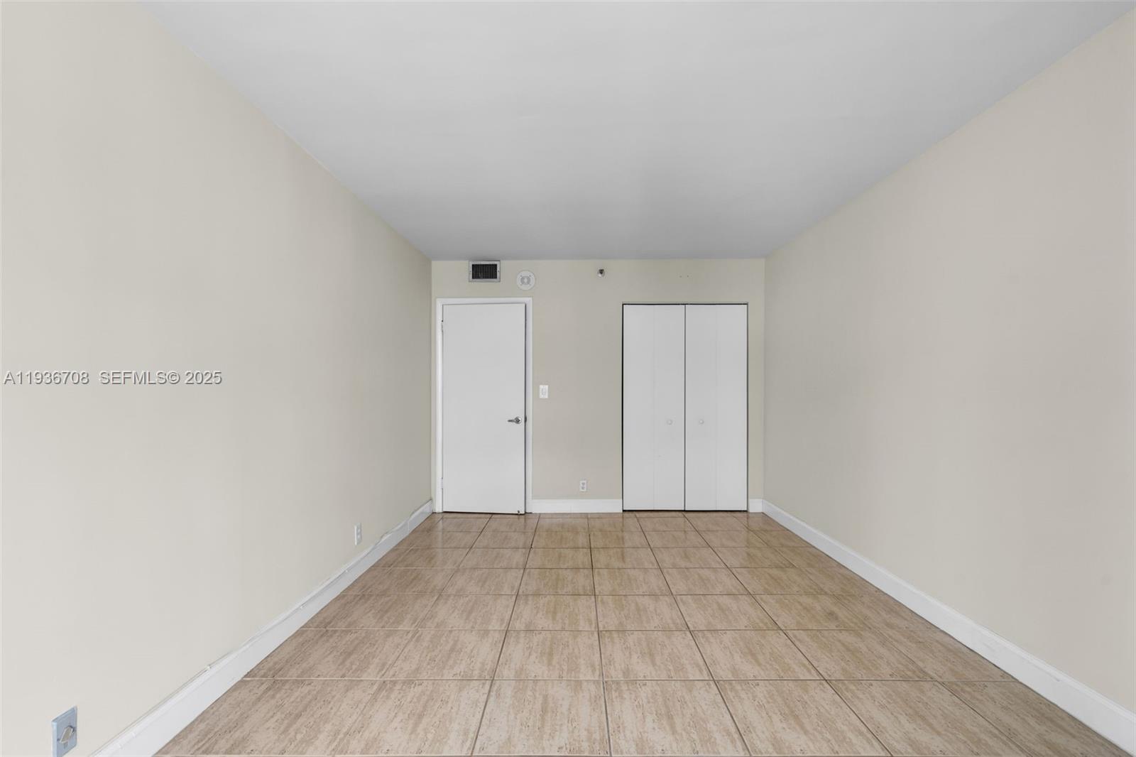8877 Collins Ave #303, Surfside FL 33154