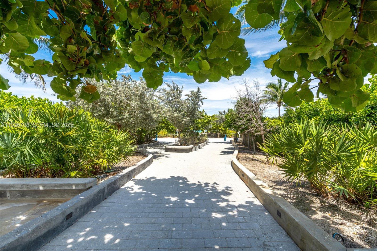 8877 Collins Ave #303, Surfside FL 33154