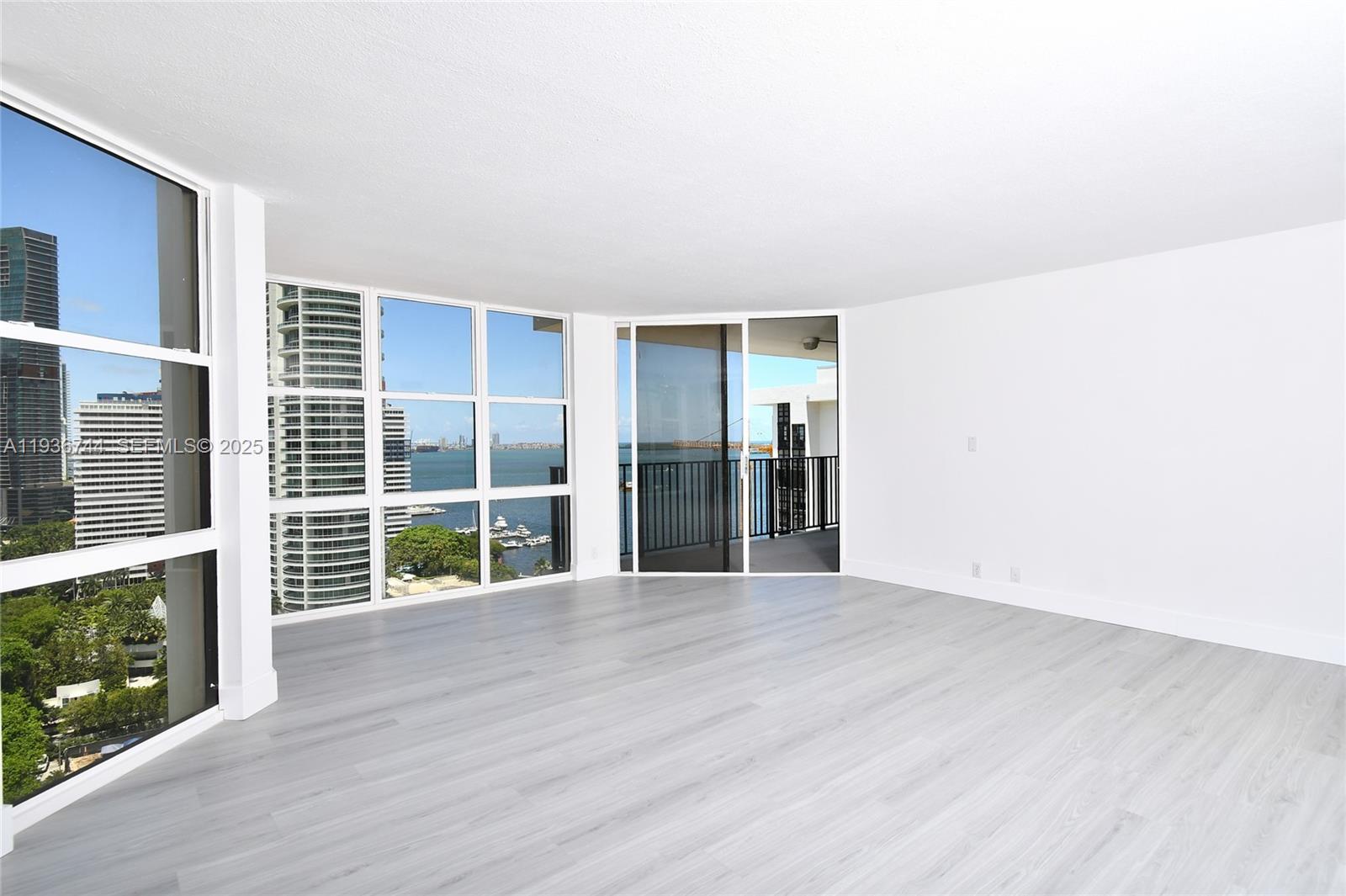 1901 Brickell Ave #B2209, Miami FL 33129
