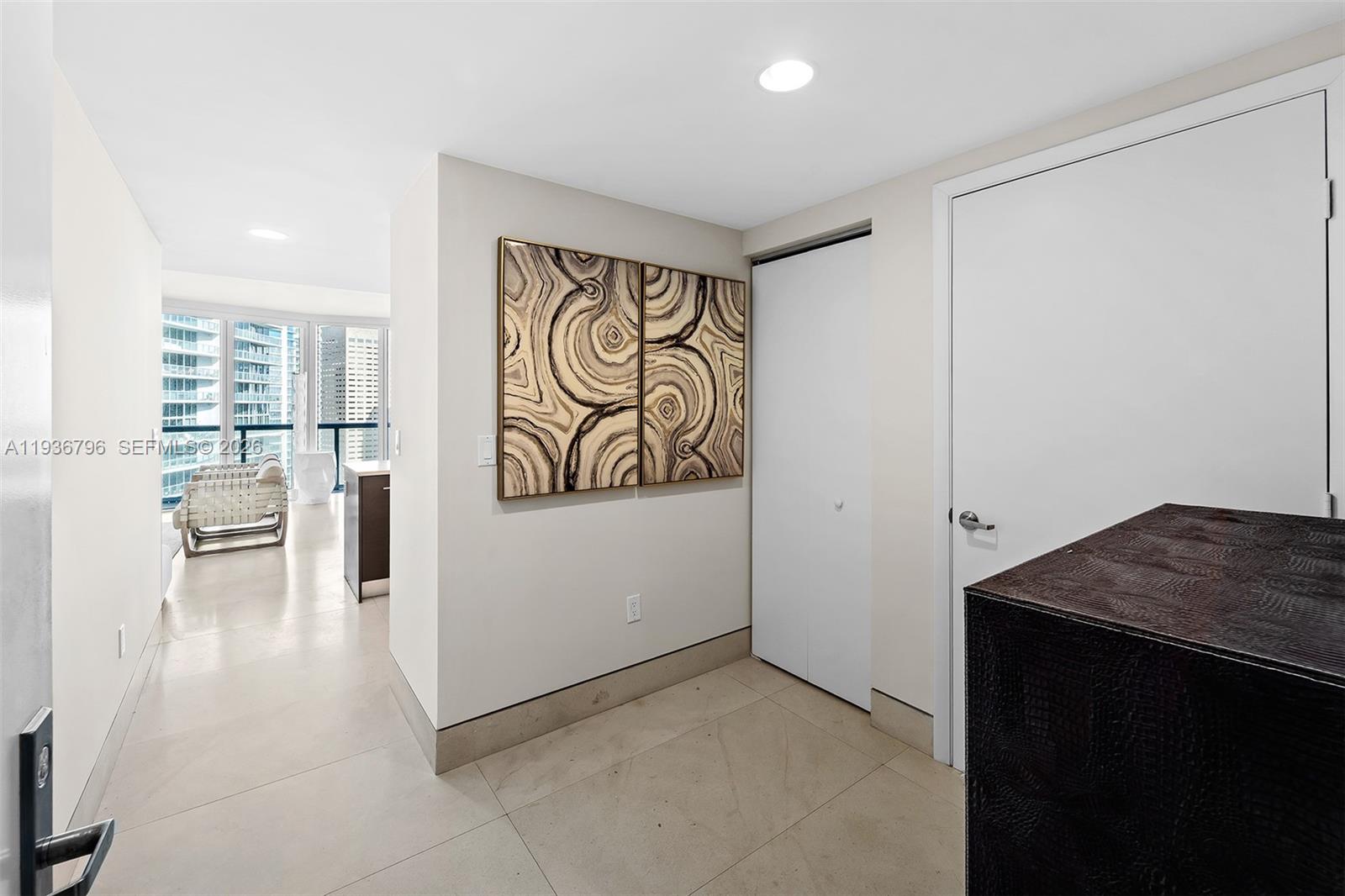 495 Brickell Ave #2904, Miami FL 33131