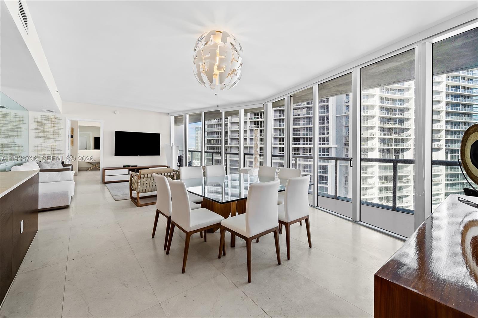 495 Brickell Ave #2904, Miami FL 33131