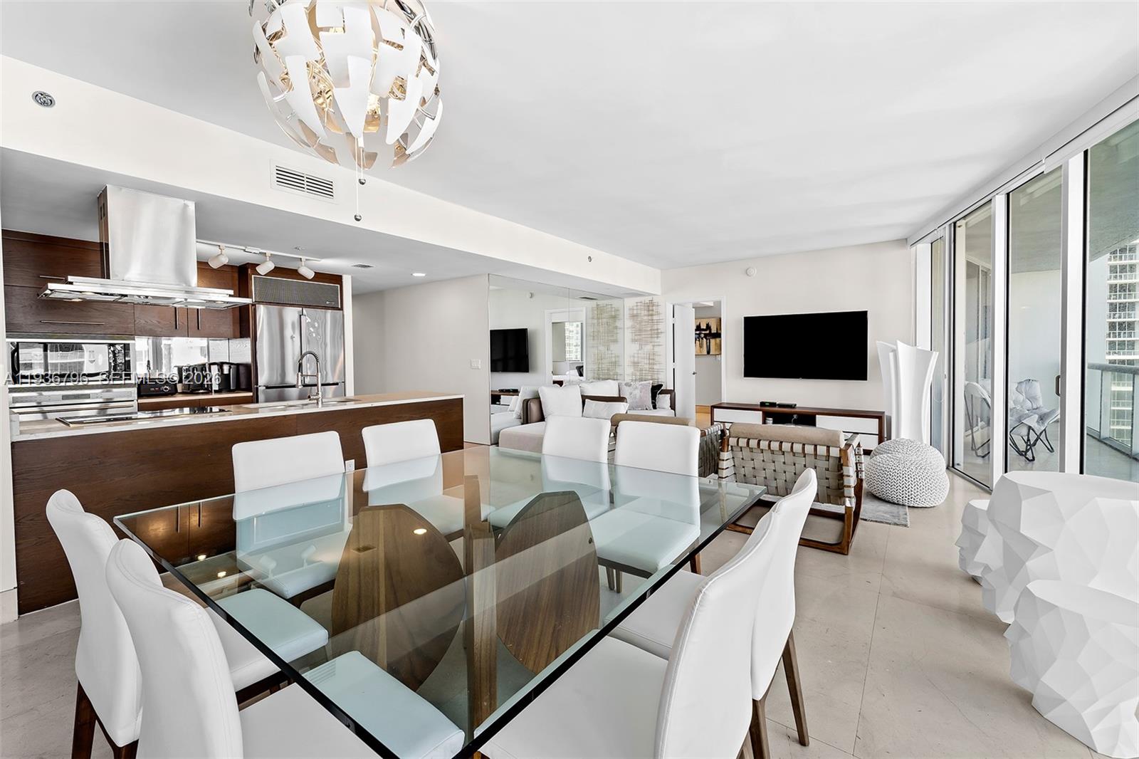 495 Brickell Ave #2904, Miami FL 33131